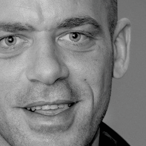 salah hamouri Salah Hamouri, le fils de Jérusalem, expulsé de sa terre natale par Israël. Le combat est loin d’être terminé !