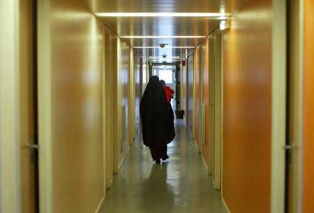migrantslibe Réfugiés : fermons les « zones d’attente » !