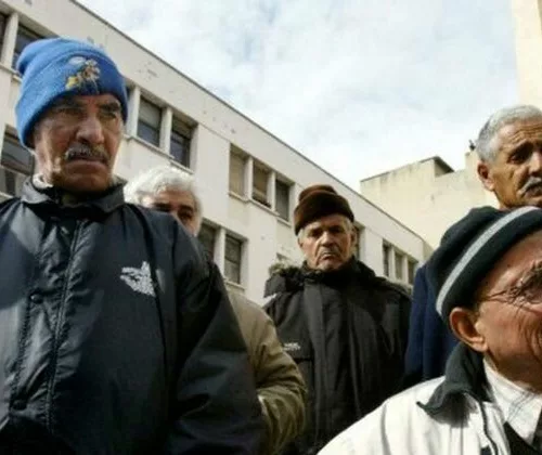 Vieux Maghrebins Haro sur les maghrébins âgés !!