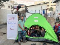 Initiative de distribution de tentes aux réfugiés du camp de Nuseirat