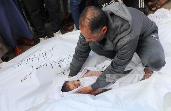 Enfants tués lors des attaques israéliennes sur Gaza. (WAFA Images) — La mort de civils à Gaza entache Israël et ses alliés - Jan Egeland, secrétaire général du COR
