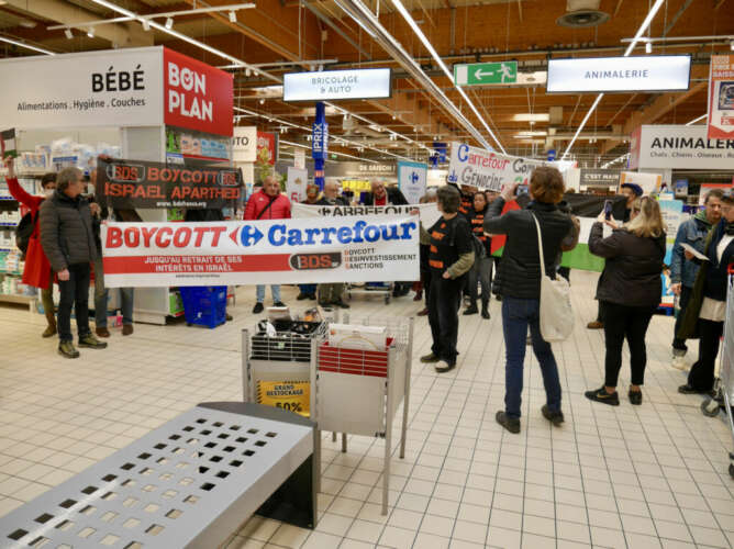 boycottcarrefour Communiqué BDS France : la campagne contre Carrefour prend une ampleur historique