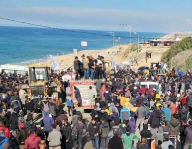 Message de Marsel le 25 janvier sur le mouvement général du retour des Gazaoui.e.s chez eux avec l’information que nous avons ce soir : Israël bloque le passage vers le nord de Gaza