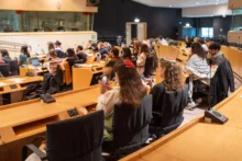 lancementRJE « Ce ne sont pas de vrais Juifs » : comment la Commission européenne exclut les Juifs critiques d'Israël de l’espace politique européen contre l’antisémitisme