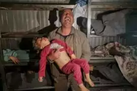 pere hurlant 1 Témoignage d'Abu Amir, le 1er juin 2025 (1) – L'aide humanitaire, un piège mortel ?