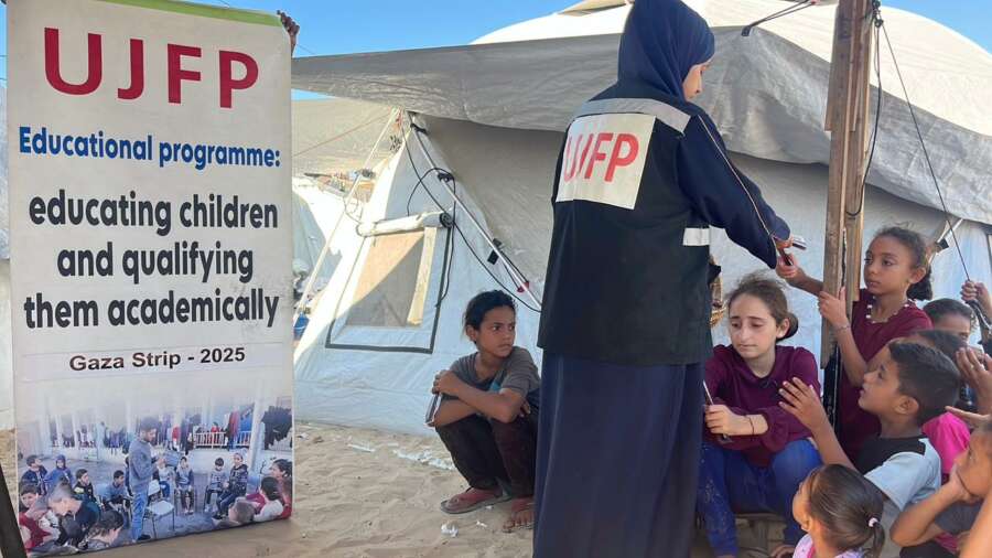 Témoignage d'Abu Amir, le 13 juillet 2025 – Une injustice persistante à Gaza fait face aux efforts humanitaires persistants des équipes UJFP 7 Abu Amir 13 7 25 Education 1 IMG 4066 1 Témoignage d'Abu Amir, le 13 juillet 2025 – Une injustice persistante à Gaza fait face aux efforts humanitaires persistants des équipes UJFP
