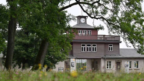 buchen Les keffiehs interdits à Buchenwald