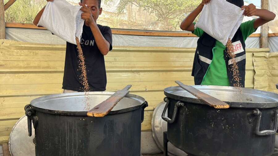 Témoignage d’Abu Amir, le 22 août 2025 – Déplacements forcés et accumulation des crises : un besoin urgent d’interventions humanitaires ! 6 repas Témoignage d’Abu Amir, le 22 août 2025 – Déplacements forcés et accumulation des crises : un besoin urgent d’interventions humanitaires !