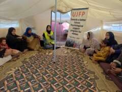 Témoignage d'Abu Amir le 25 octobre 2025 - « Le voyage de guérison parmi les décombres : Atelier de soutien psychologique pour les femmes du camp Al-Asdiqaa, ouest de Deir al-Balah » 23 Abu Amir 25 10 25 Atelier psy IMG 2581 Témoignage d'Abu Amir le 25 octobre 2025 - « Le voyage de guérison parmi les décombres : Atelier de soutien psychologique pour les femmes du camp Al-Asdiqaa, ouest de Deir al-Balah »