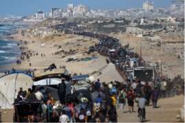 retour vers le nord de Gaza 11 octobre 2025 Témoignage d'Abu Amir, le 11 octobre 205 - Retour à Gaza... un voyage de souffrance au goût de victoire