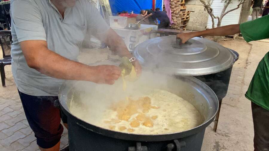 Témoignage d'Abu Amir, le 31 octobre 2025 - Gaza… ville de peur, de faim et de résistance 2 Abu Amir 31 10 25 aide alimentaire 2 IMG 2920 Témoignage d'Abu Amir, le 31 octobre 2025 - Gaza… ville de peur, de faim et de résistance