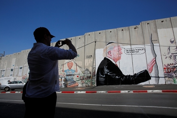 Le mur de séparation construit par Israël en Cisjordanie (AFP)