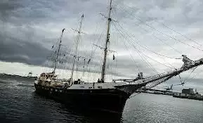 L’Estelle en route vers Gaza, a fait escale à Douarnenez du 19 au 22 août 2012 2 estelle2 L’Estelle en route vers Gaza, a fait escale à Douarnenez du 19 au 22 août 2012