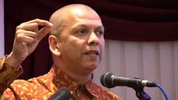 f esack jpg Un de nous est blessé...