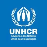 UNHCR1 jpg À Paris (17ème), rassemblement en solidarité avec les réfugié.e.s  et demandeur.se.s d’asile en Tunisie
