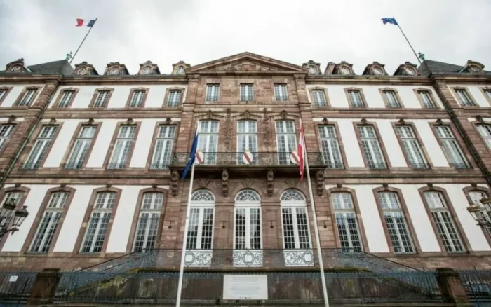 mairieStra3 jpg Lettre à Mme la Maire de Strasbourg