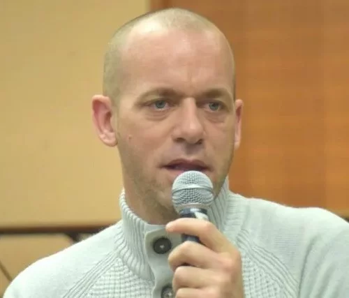 salah hammouri a Paris avril 2023 jpg Provocation et harcèlement contre Salah Hamouri