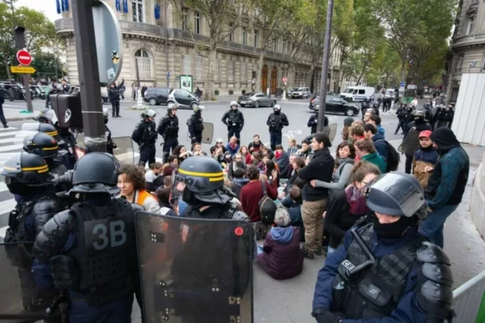 nassage jpeg La répression de nos camarades ne nous fera pas taire