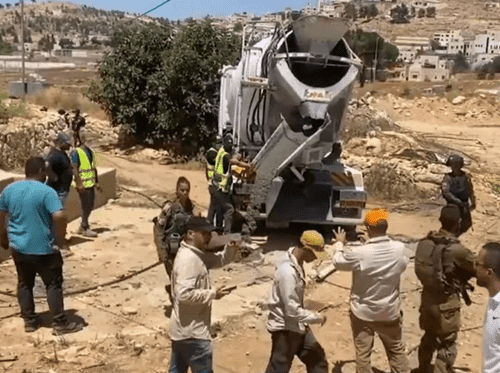 puits Nous détruisons même leurs puits