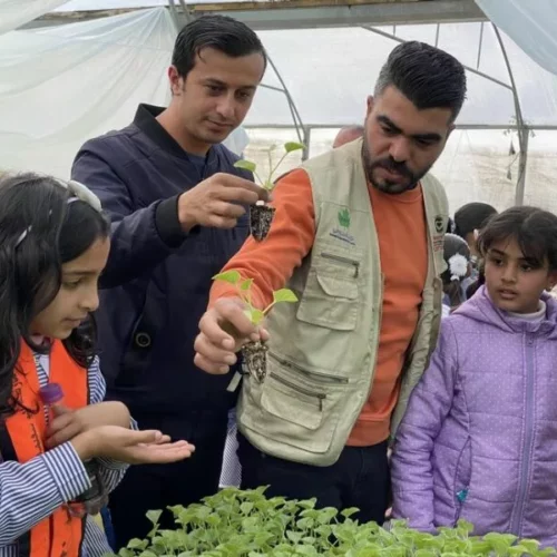 visitescol jpg Tournée bretonne du 5 ou 9 septembre : "Solidarité avec les paysans de Gaza"