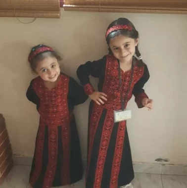 nieces de Marsel assasinees jpeg Nous avons appris la triste nouvelle de la mort du frère de Marsel et de sa famille, écrasés par les bombes