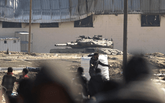 tank Jour 119 de l'opération "Inondation d'Al-Aqsa" : Israël s'engage à poursuivre l'invasion de Rafah, ne laissant aux Palestiniens aucun endroit où fuir.