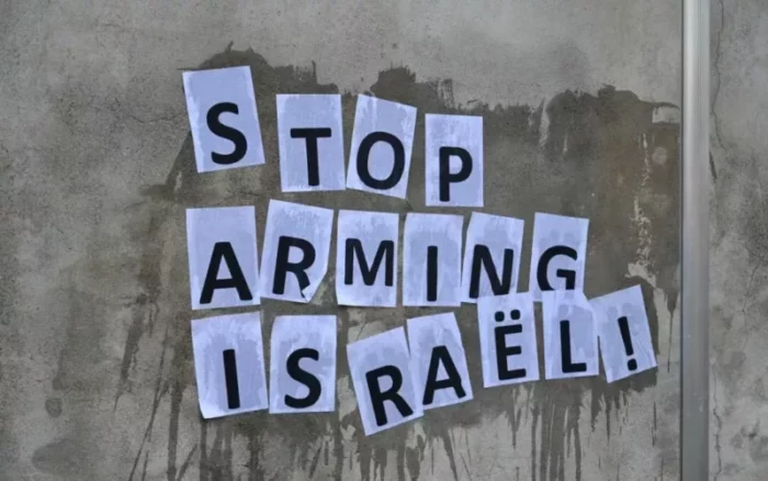 stop arming israel jpg webp Aucune arme israélienne à Eurosatory 2024 !