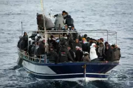 migrants De Tunis à Paris, combattre le racisme, accueillir les migrant⸱e⸱s