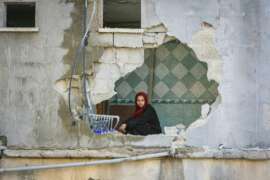 Palestinienne Issam Younis : "Gaza constitue un test pour l’ordre juridique"