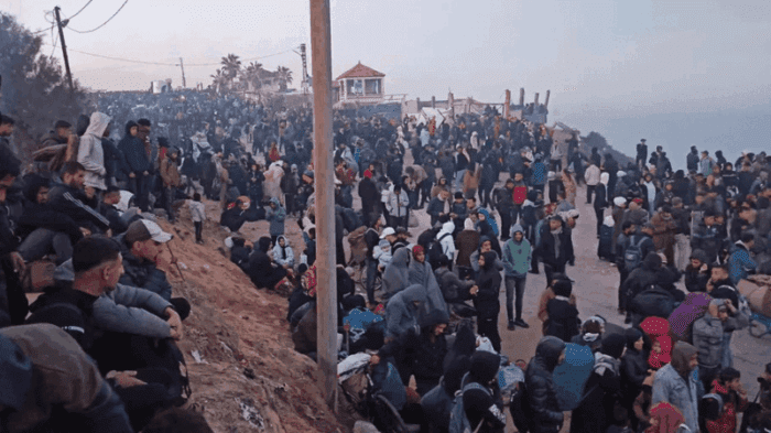 Abu Amir 26 1 25 attente.jpeg 1 Témoignage d'Abu Amir, le 26 janvier – Les terribles conditions du retour chez soi pour des milliers de Palestinien.ne.s et pour les agriculteurs d’Abu Taima