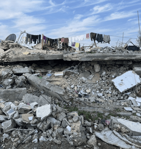 Abu Amir 28 1 25 linge1 Témoignage d'Abu Amir, le 28 janvier – Une description frappante : la tragédie des Gazaouis qui remontent dans le Nord