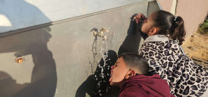 Abu Amir 14 2 25 eau IMG 7400 Témoignage d'Abu Amir, le 14 février – La crise humanitaire : le chômage, la soif et la faim augmentent dans un contexte de siège et de destruction