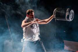 I am here  "And Here I Am" en France ! Toutes les dates de la tournée 