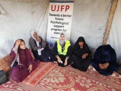 Abu Amir 26 6 25 Atelier psy femmes IMG 3477 Témoignage d'Abu Amir, le 27 juin 2025 - Atelier de soutien psychologique pour les femmes à Deir al-Balah : « Semences d’espoir sur une terre de résilience : soin de soi et de la communauté pour un avenir meilleur »