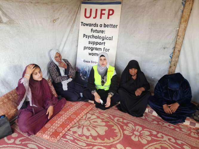 Abu Amir 26 6 25 Atelier psy femmes IMG 3477 Témoignage d'Abu Amir, le 27 juin 2025 - Atelier de soutien psychologique pour les femmes à Deir al-Balah : « Semences d’espoir sur une terre de résilience : soin de soi et de la communauté pour un avenir meilleur »