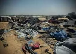 Témoignage d’Abu Amir, le 30 octobre 2025 - Sur la plage... des paysans attendent l’espérance 20 tentes brules khan younis Témoignage d’Abu Amir, le 30 octobre 2025 - Sur la plage... des paysans attendent l’espérance