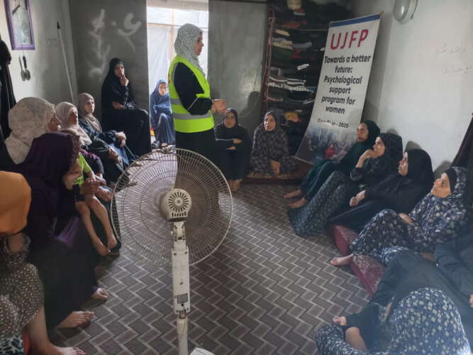 Abu Amir 26 9 25 Ateliers psy 2 IMG 0796 Témoignage d'Abu Amir, le 28 septembre 2025 - Rapport détaillé sur la séance de soutien psychologique de l’équipe UJFP au camp de Durra – Ouest de Deir al-Balah