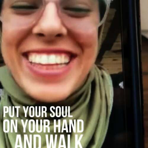 Put your soul on our hand and walk À Gaillac (81), projection-débat du film "Put your soul on your hand and walk"