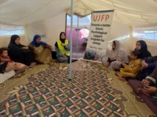 Témoignage d’Abu Amir le 25 octobre 2025 – « Le voyage de guérison parmi les décombres : Atelier de soutien psychologique pour les femmes du camp Al-Asdiqaa, ouest de Deir al-Balah »