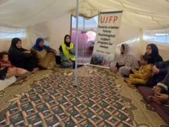 Abu Amir 25 10 25 Atelier psy IMG 2581.jpeg Témoignage d'Abu Amir le 25 octobre 2025 - « Le voyage de guérison parmi les décombres : Atelier de soutien psychologique pour les femmes du camp Al-Asdiqaa, ouest de Deir al-Balah »