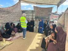 Témoignage d’Abu Amir, le 9 octobre 2025 – De la douleur à l’espoir : une séance de thérapie psychologique pour les femmes déplacées dans le camp Al-Irada – à l’ouest de Deir al-Balah