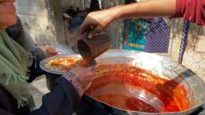 Témoignage d'Abu Amir, le 22 novembre 2025 - À Gaza poursuivre le travail sur le terrain quoi qu’il arrive ! 17 Abu Amir 22 11 25 aide alimentaire IMG 3843 Témoignage d'Abu Amir, le 22 novembre 2025 - À Gaza poursuivre le travail sur le terrain quoi qu’il arrive !