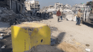 ligne jaune gaza yellow cubes 700x394 1 Témoignage d'Abu Amir, le 21 novembre 2026 - Gaza : une deuxième phase sous pression ?