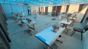 Abu Amir 24 12 25 atelier couture Témoignage d'Abu Amir, le 24 décembre 2025 - La guérison peut commencer dans une salle !