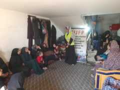 Témoignage d'Abu Amir, le 6 décembre 2025 - Pollution et prévention dans l’environnement des camps à Gaza 19 Abu Amir 6 12 25 aide psy IMG 5048 Témoignage d'Abu Amir, le 6 décembre 2025 - Pollution et prévention dans l’environnement des camps à Gaza