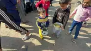 Témoignage d'Abu Amir, le 21 janvier 2026 - À Gaza fabriquer des raisons de vivre 2 Abu Amir 21 1 26 aide alimentaire IMG 7835 Témoignage d'Abu Amir, le 21 janvier 2026 - À Gaza fabriquer des raisons de vivre