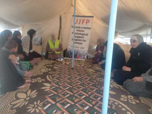 Témoignage d'Abu Amir, le 25 janvier 2026 - Confession de l’âme : Expression des émotions en temps de crise 1 Abu Amir 25 1 26 atelier psy IMG 8612 Témoignage d'Abu Amir, le 25 janvier 2026 - Confession de l’âme : Expression des émotions en temps de crise