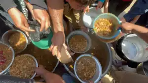 Abu Amir 7 4 26 soutien alimentaire IMG 2453 Témoignage d'Abu Amir, le 7 avril 2026 : compte-rendu des actions de la semaine du 31 mars au 6 avril - À Gaza se nourrir devient une question de survie, non un choix