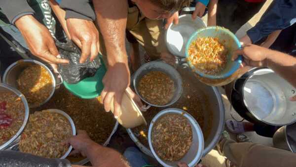 Témoignage d'Abu Amir, le 7 avril 2026 : compte-rendu des actions de la semaine du 31 mars au 6 avril - À Gaza se nourrir devient une question de survie, non un choix 1 Abu Amir 7 4 26 soutien alimentaire IMG 2453 Témoignage d'Abu Amir, le 7 avril 2026 : compte-rendu des actions de la semaine du 31 mars au 6 avril - À Gaza se nourrir devient une question de survie, non un choix