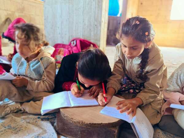 Abu Amir 15 5 26 education 6ced8eb3 c74f 4f81 954b bc2ec44a01b2 Témoignage d'Abu Amir, le 15 mai 2026 - La poursuite de l’éducation malgré la guerre